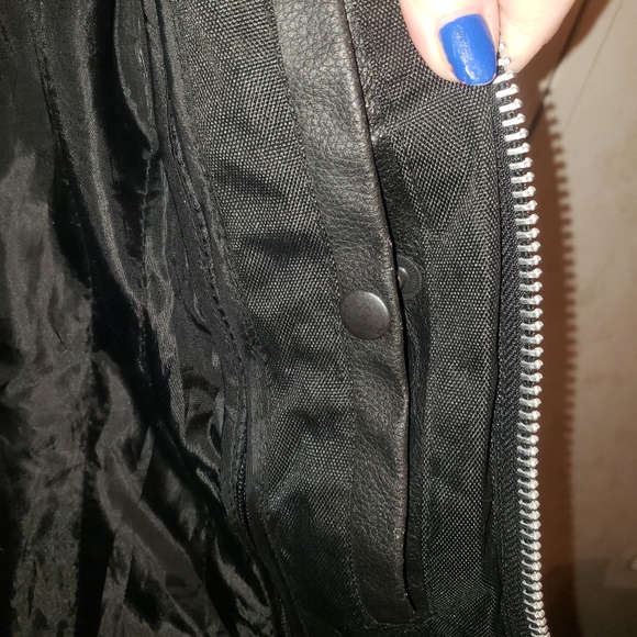 2xl black leather jacket - Picture 3 of 17